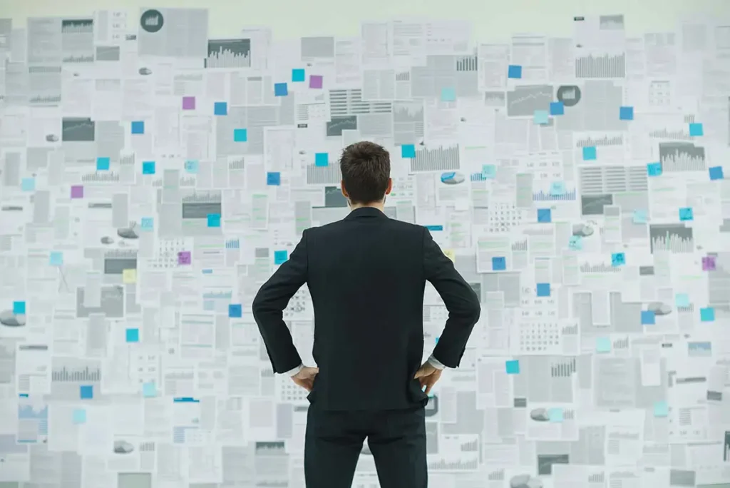문헌고찰 6단계. 문헌분석 매트릭스: 방대한 선행연구를 '연구 공백(Research Gap)'의 규명으로 연계하는 분석 도구