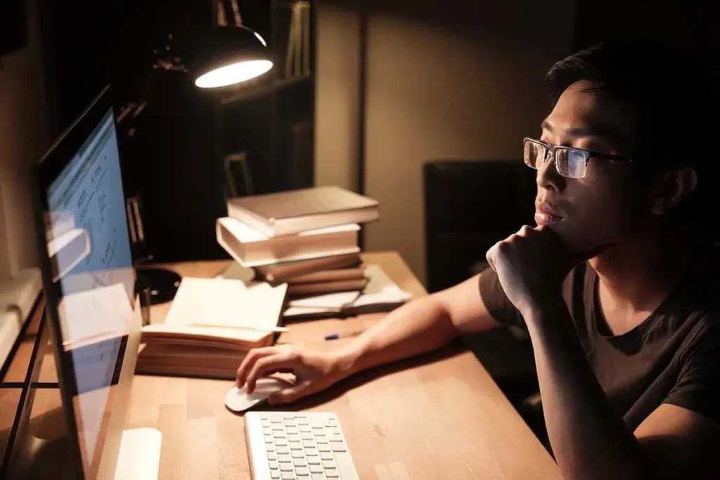 투고 시스템의 상태 표시(manuscript status) ㅡ With Editor와 Required Reviews Completed의 의미